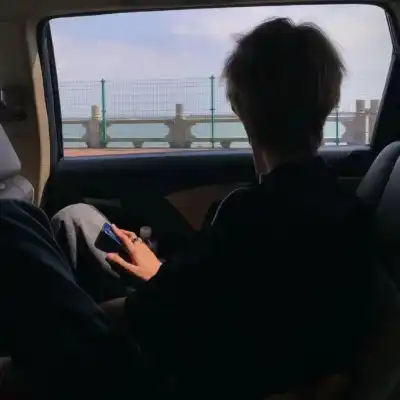 何浩宇